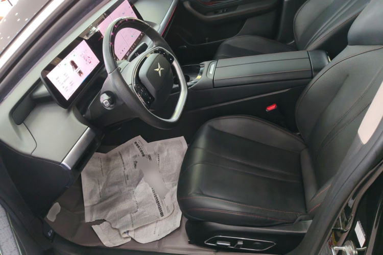 小鹏P7 2022款 625E中控内饰19