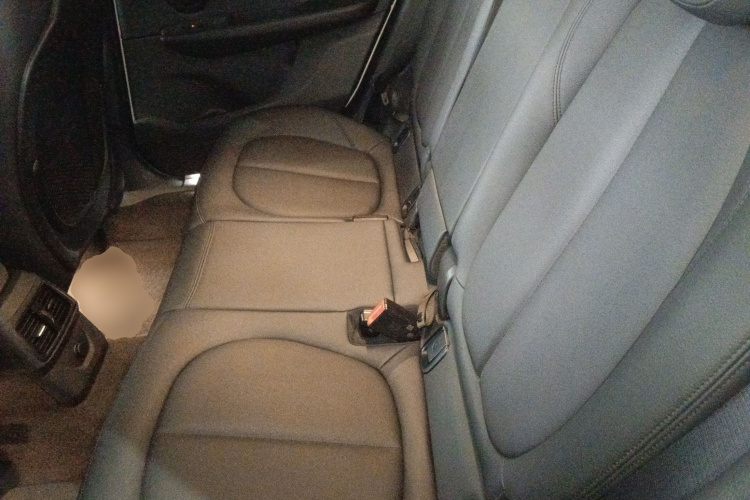 宝马2系旅行车 2016款 220i 领先型中控内饰7004