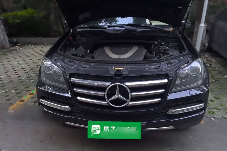 奔驰GL级 2011款 GL 450 尊贵型 Grand Edition局部细节24