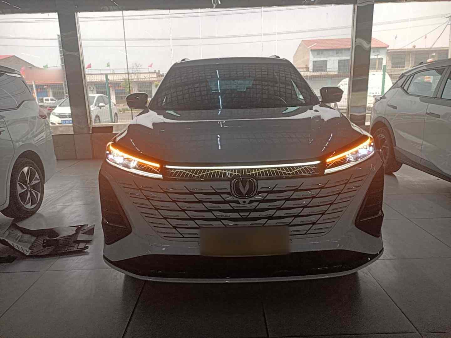 长安CS75 PLUS 2024款 第三代 冠军版 1.5T 智驾劲航型(1)