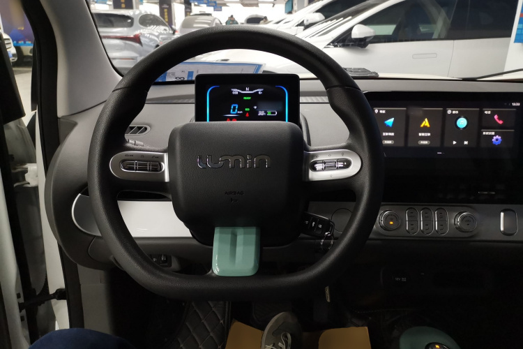 长安启源 长安Lumin 2022款 210km 香甜款中控内饰13