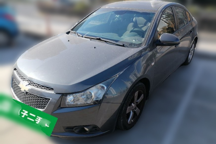 雪佛兰 科鲁兹 2013款 1.8L SE AT车身外观1