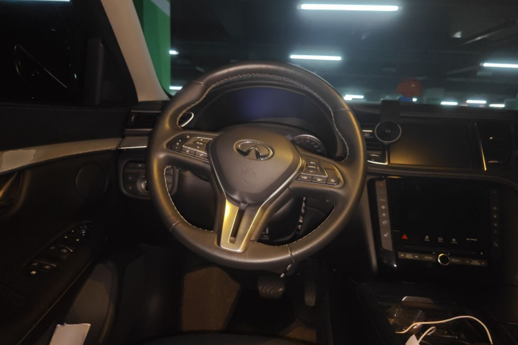 英菲尼迪QX50 2018款 2.0T 四驱菁英版中控内饰13