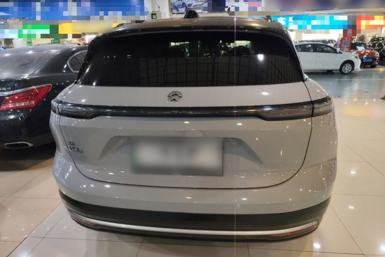 蔚来ES6 2023款 75kWh车身外观6004