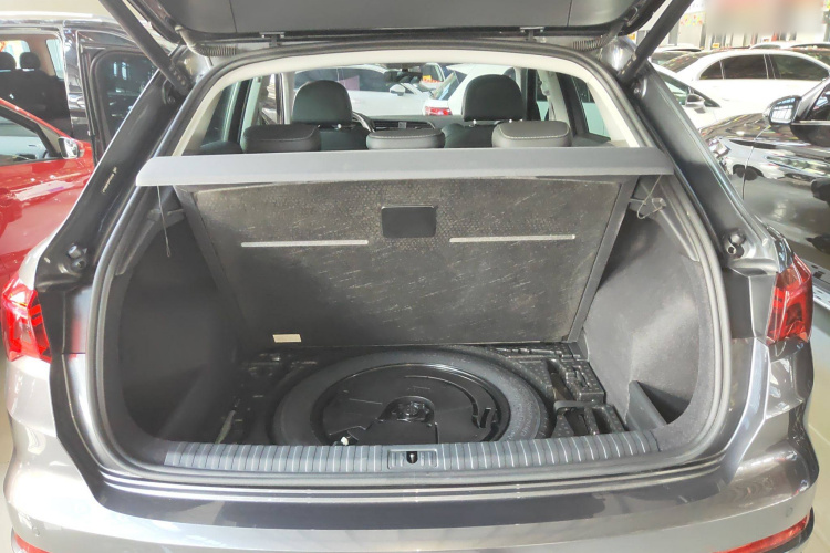 奥迪Q3 2023款 35 TFSI 时尚动感型（1.5T）局部细节23