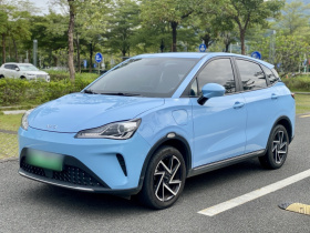 哪吒汽车 哪吒AYA 2023款 401 Lite