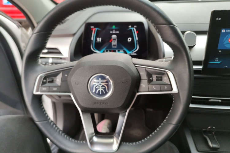 比亚迪 秦Pro 2020款 超越版 1.5TI 自动旗舰型局部细节13