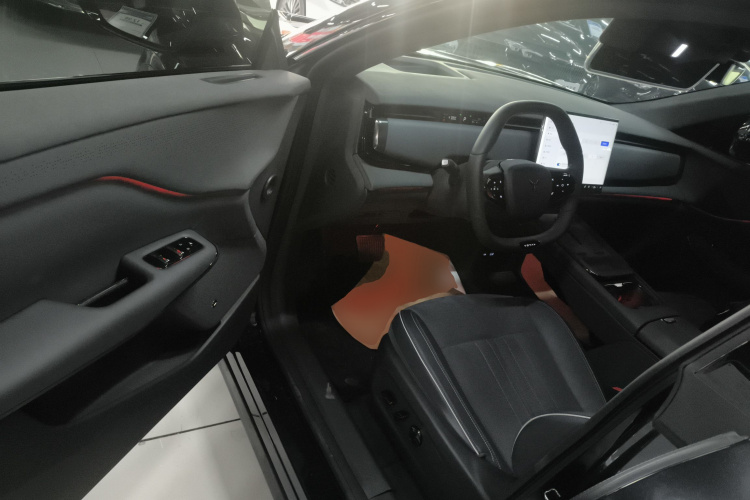 岚图汽车 岚图知音 2024款 四驱全球版中控内饰7003