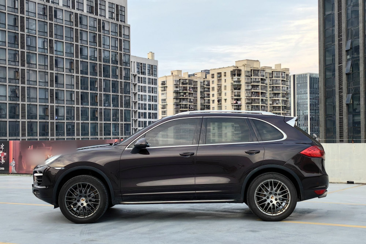 保时捷 2014款 Cayenne Platinum Edition 3.0T车身外观6004