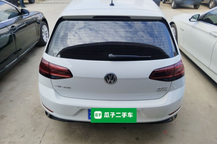 大众 高尔夫 2019款 280TSI DSG R-Line型 国V车身外观6