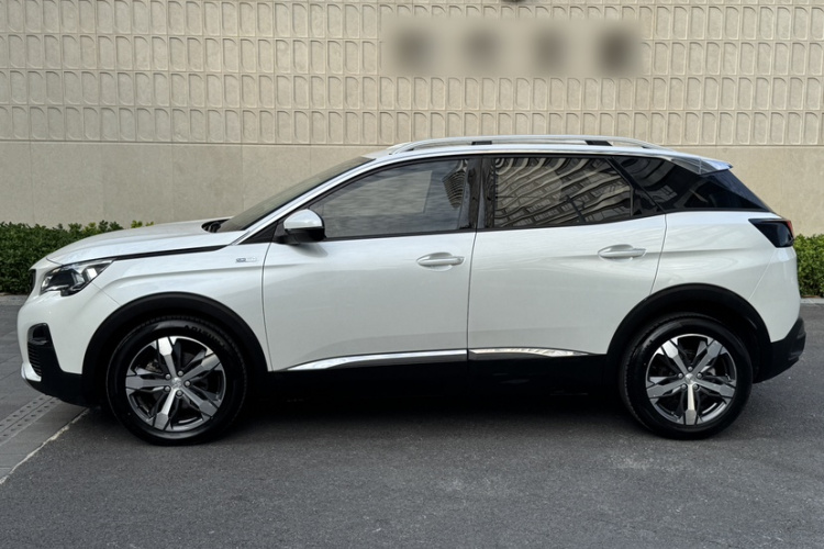 标致4008 2017款 350THP 精英版车身外观6004