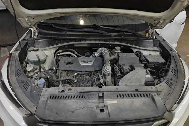 现代 途胜 2018款 1.6T 双离合两驱15周年特别版局部细节24