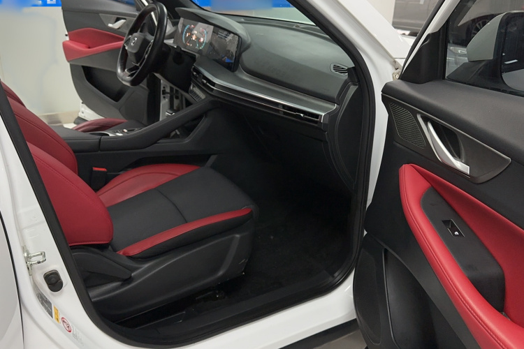 长安CS35PLUS 2023款 畅享版 1.4T DCT豪华型中控内饰7003