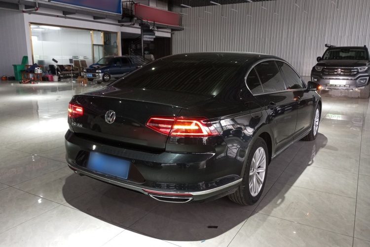 大众 迈腾 2019款 330TSI DSG 领先型 国V车身外观7