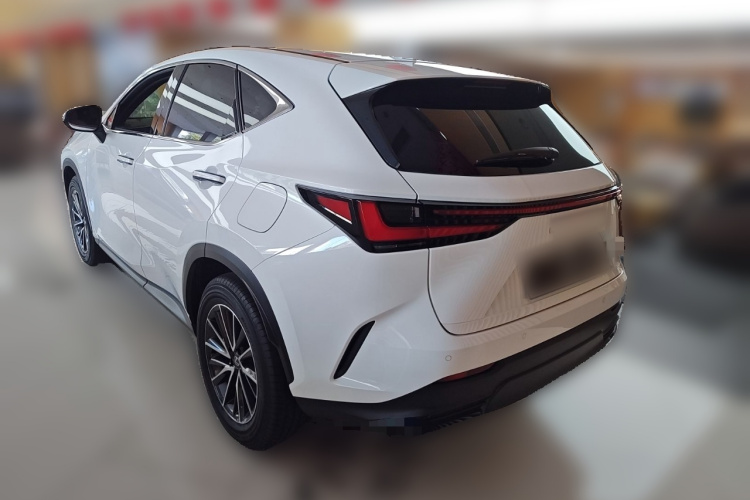 雷克萨斯NX 2025款 350h JOY车身外观5