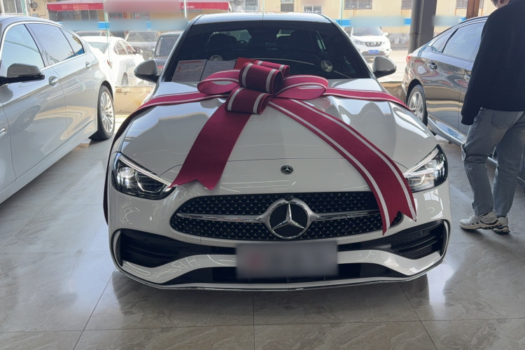 奔驰C级 2025款 改款 C 260 L 运动版车身外观6001