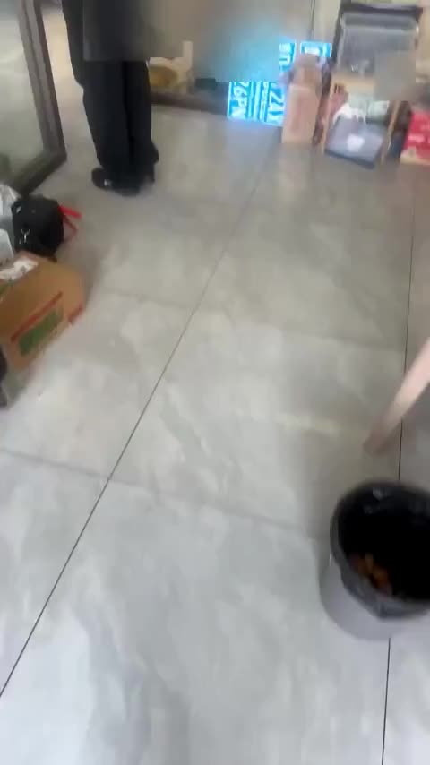 奔驰E级 2023款 改款 E 260 L讲解2