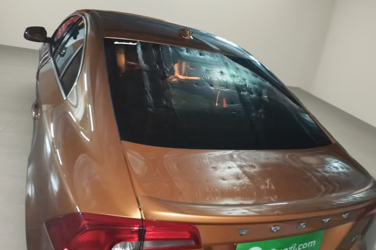 沃尔沃S60(进口) 2012款 T5 智雅版车身外观6