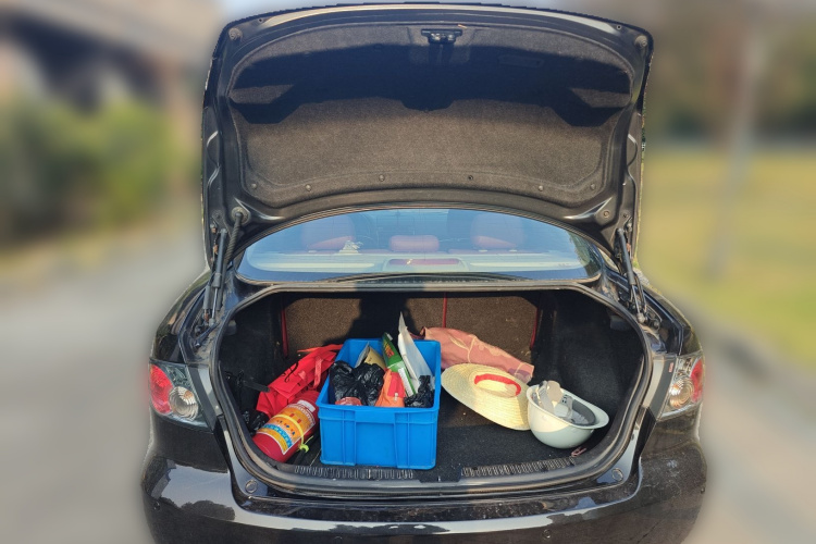 马自达6 2011款 2.0L 自动时尚型局部细节23