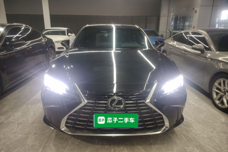 雷克萨斯ES 2025款 300h 臻享版车身外观6001