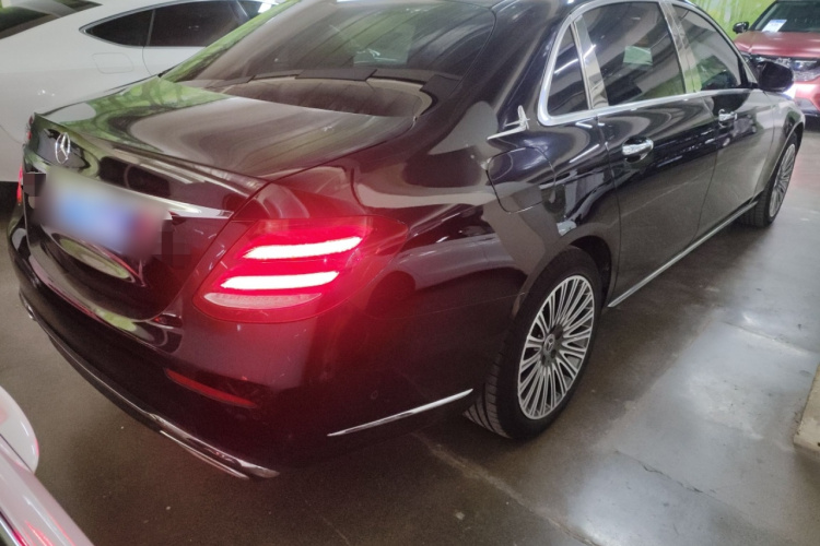 奔驰E级 2020款 改款 E 260 L车身外观6005