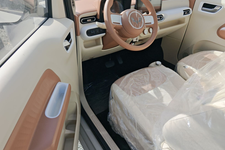 五菱汽车 宏光MINIEV 2024款 第三代 215km 青春版中控内饰20