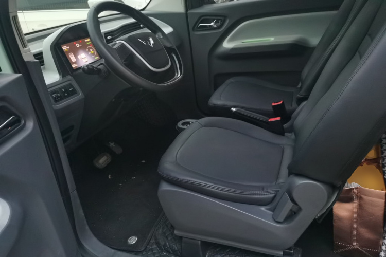 五菱汽车 宏光MINIEV 2022款 马卡龙臻享款 三元锂中控内饰19