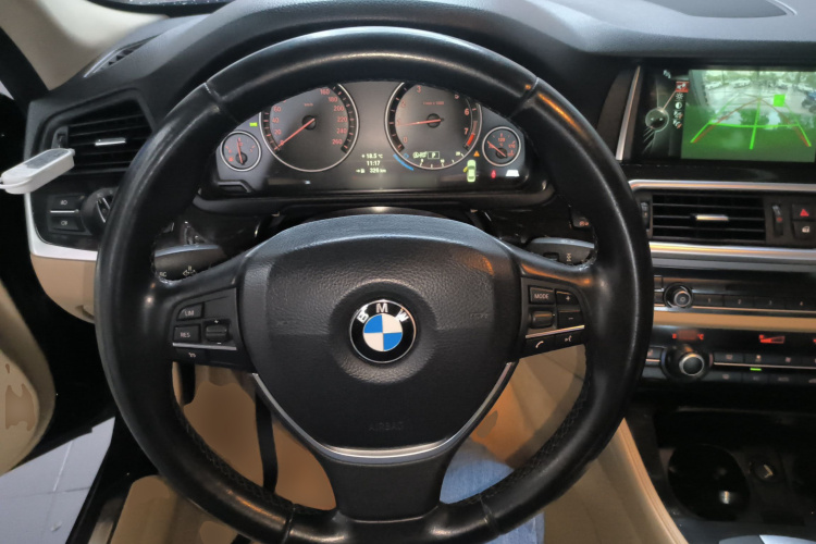 宝马5系 2014款 525Li 豪华设计套装局部细节13