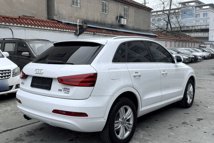 奥迪Q3 2015款 35 TFSI quattro百万纪念进享型车身外观6004