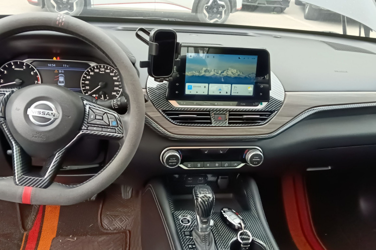 日产 天籁 2021款 2.0L XL Upper AD1 智行领航版中控内饰7002