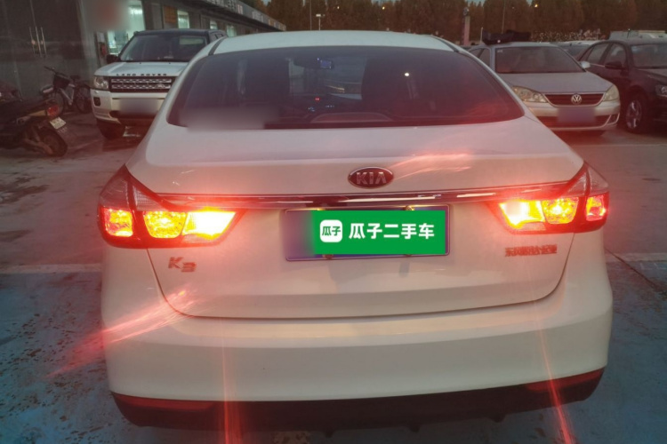 起亚K3 2016款 1.6L 手动GL车身外观6