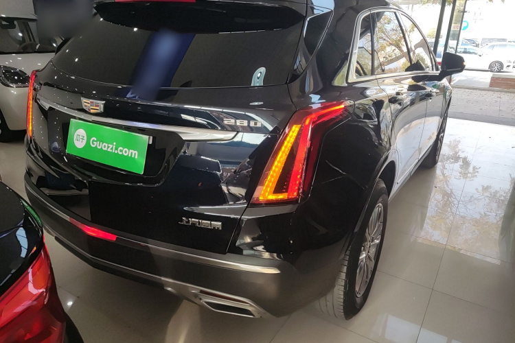 凯迪拉克XT5 2020款 28T 豪华型车身外观7