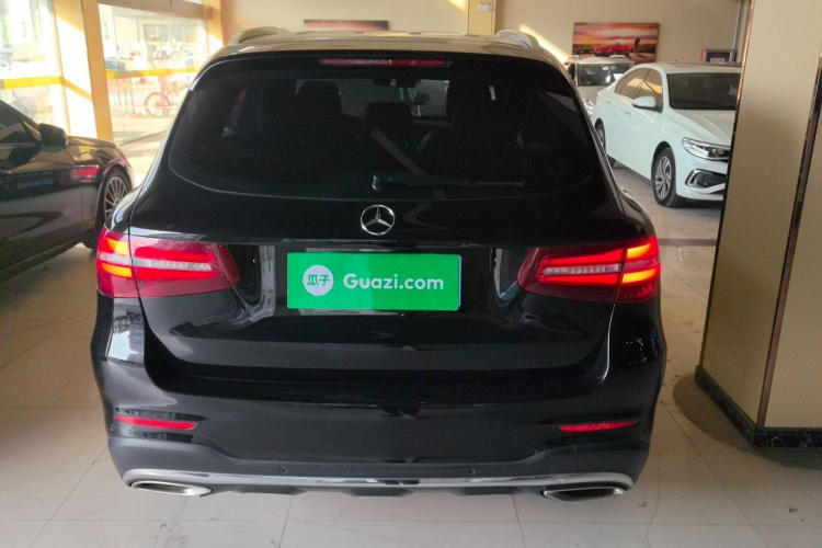 奔驰GLC 2017款 GLC 260 4MATIC 动感型车身外观6