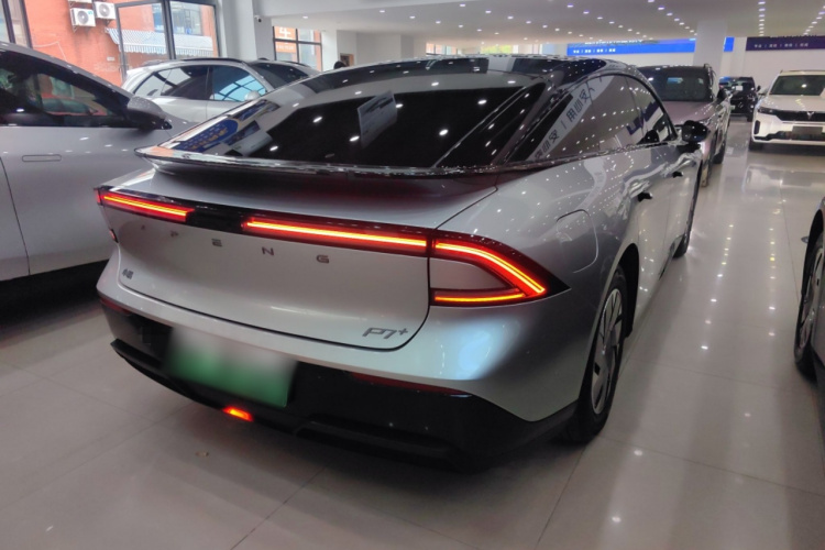 小鹏P7+ 2024款 超长续航 Max车身外观6005