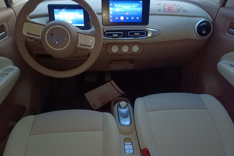 五菱汽车 宏光MINIEV 2025款 四门版 臻享款中控内饰12