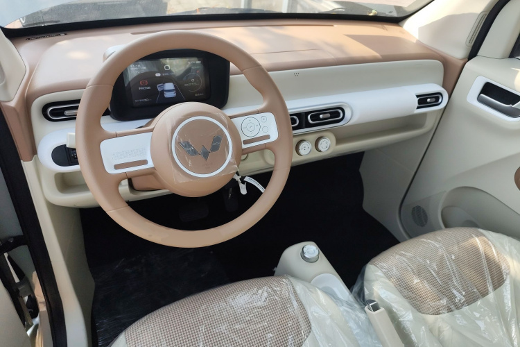 五菱汽车 宏光MINIEV 2024款 第三代 215km 青春版中控内饰12