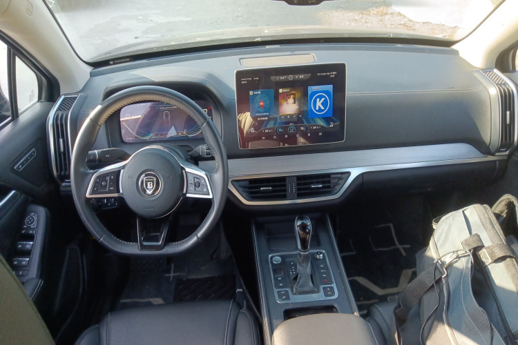 比亚迪 唐 2018款 2.0T 自动智联尊荣型 7座 国V中控内饰12