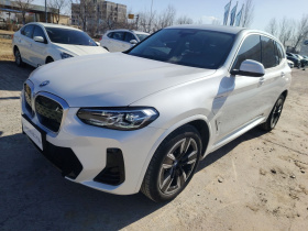 宝马iX3 2024款 领先型