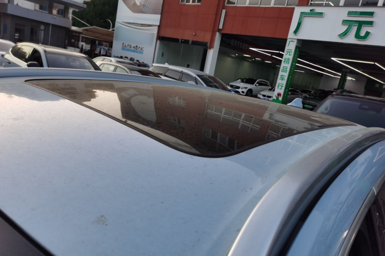 魏牌 拿铁DHT 2022款 1.5T DHT大杯局部细节57