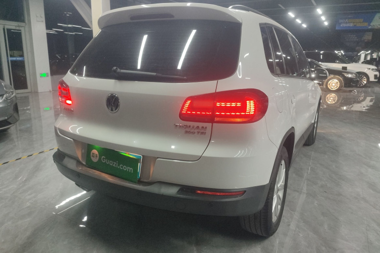 大众 途观 2017款 300TSI 自动两驱丝绸之路风尚版车身外观7