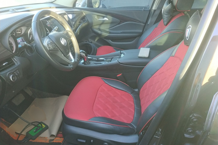 别克 昂科威 2020款 20T 两驱精英型中控内饰19