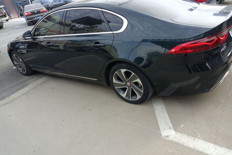 捷豹XFL 2022款 XFL 2.0T P200 两驱精英豪华版车身外观6003