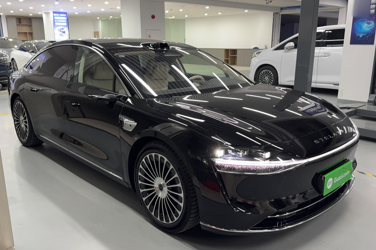 鸿蒙智行 享界S9 2025款 增程 Ultra车身外观6010