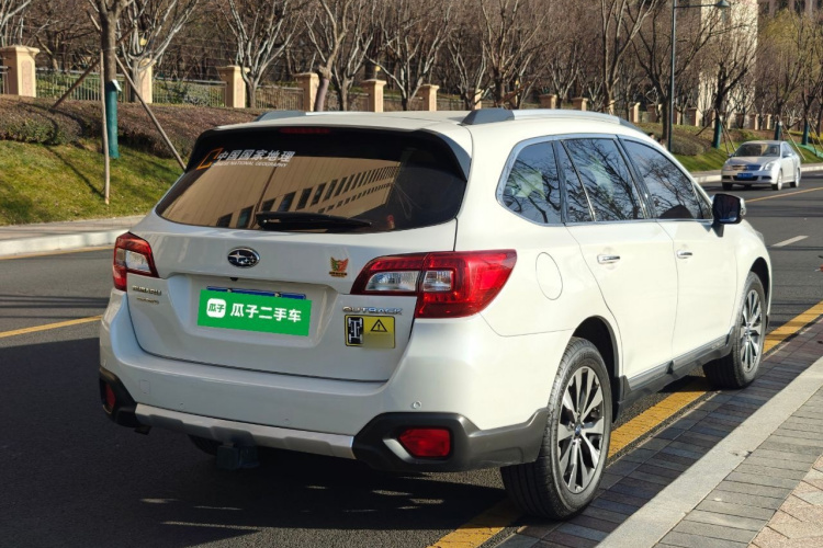 斯巴鲁 傲虎 2015款 2.5i 运动导航版车身外观7