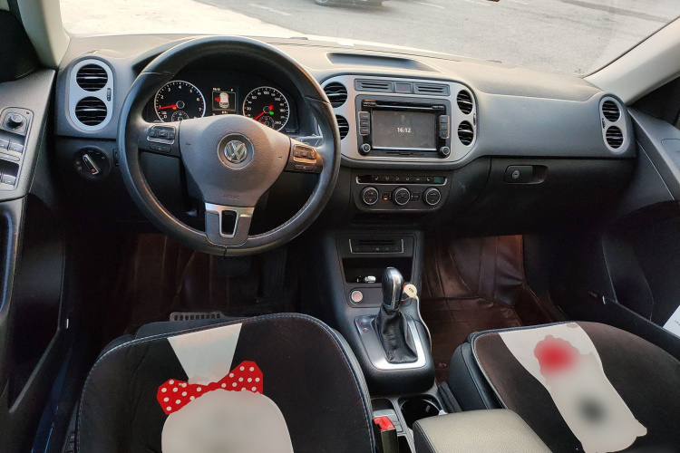 大众 途观 2015款 2.0TSI 自动四驱旗舰版中控内饰12