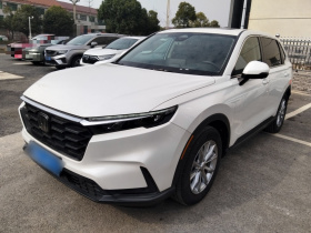 本田CR-V 2023款 240TURBO 两驱臻享版 7座