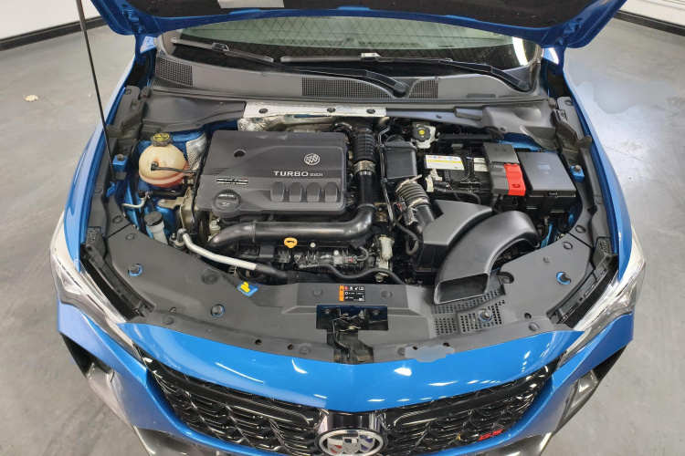 别克 威朗 2022款 Pro GS 追风版机舱底盘24