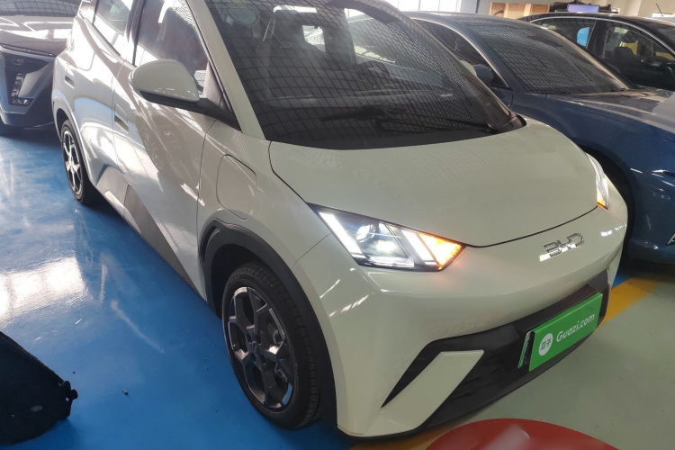 比亚迪 海鸥 2025款 305km 自由版车身外观3