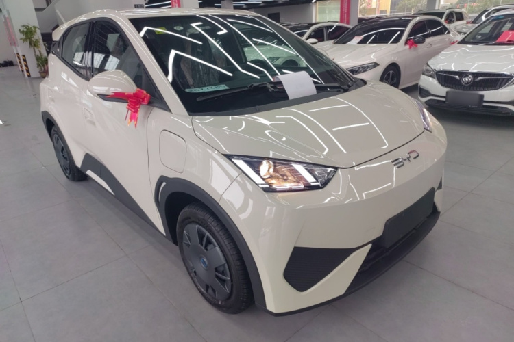 比亚迪 海鸥 2025款 305km 活力版车身外观3