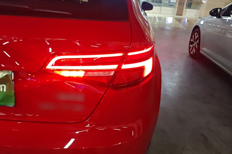 奥迪A3 2019款 Sportback 35 TFSI 风尚型 国V车身外观9